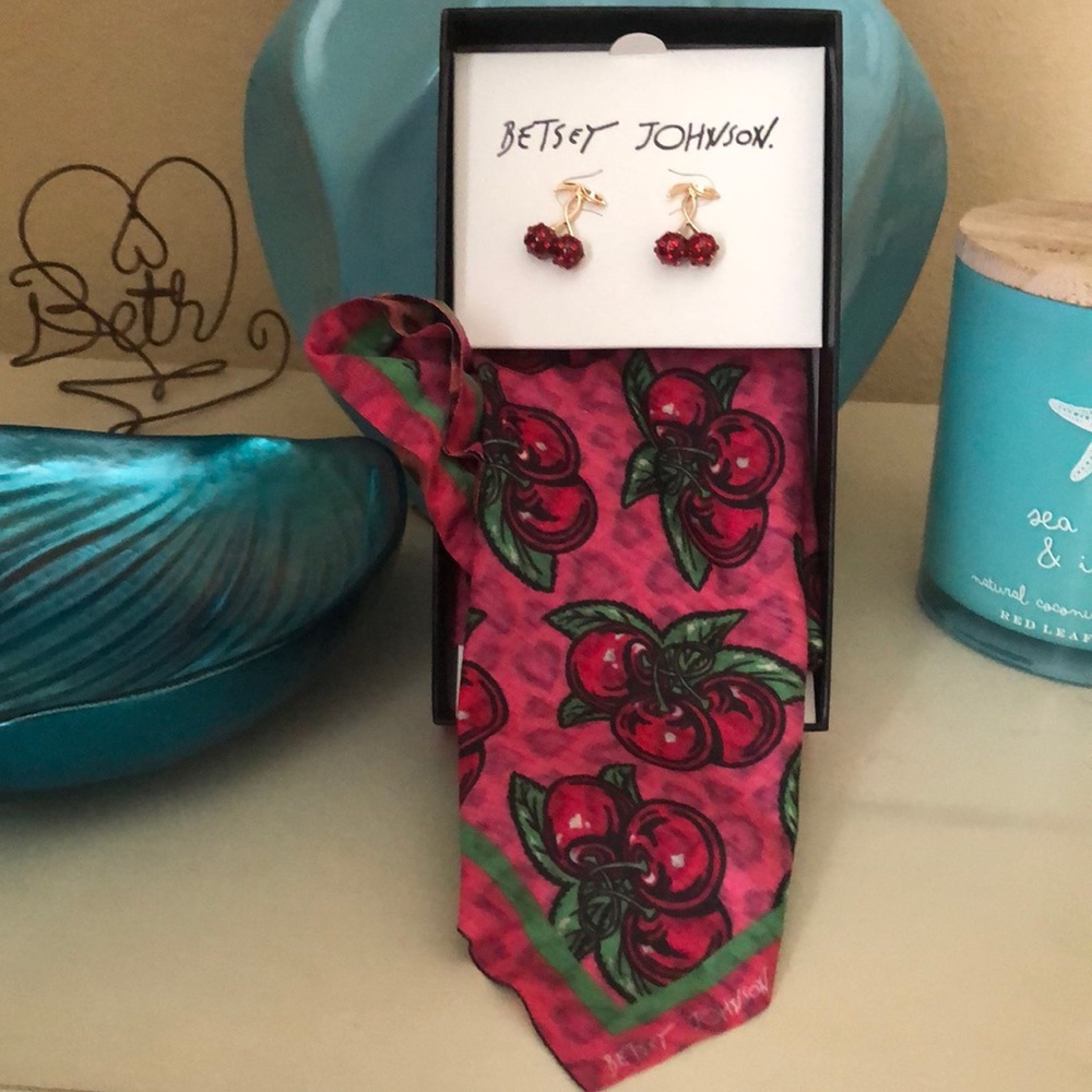 Betsy Johnson 🍒 Earrings